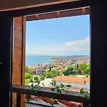 с потрясающим видом 스베티 블라스