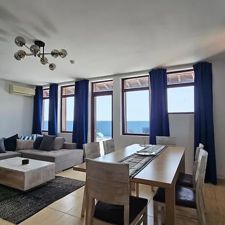 с потрясающим видом Apartment *